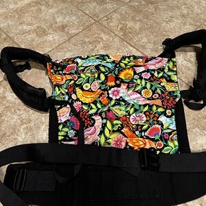 Tula floral carrier